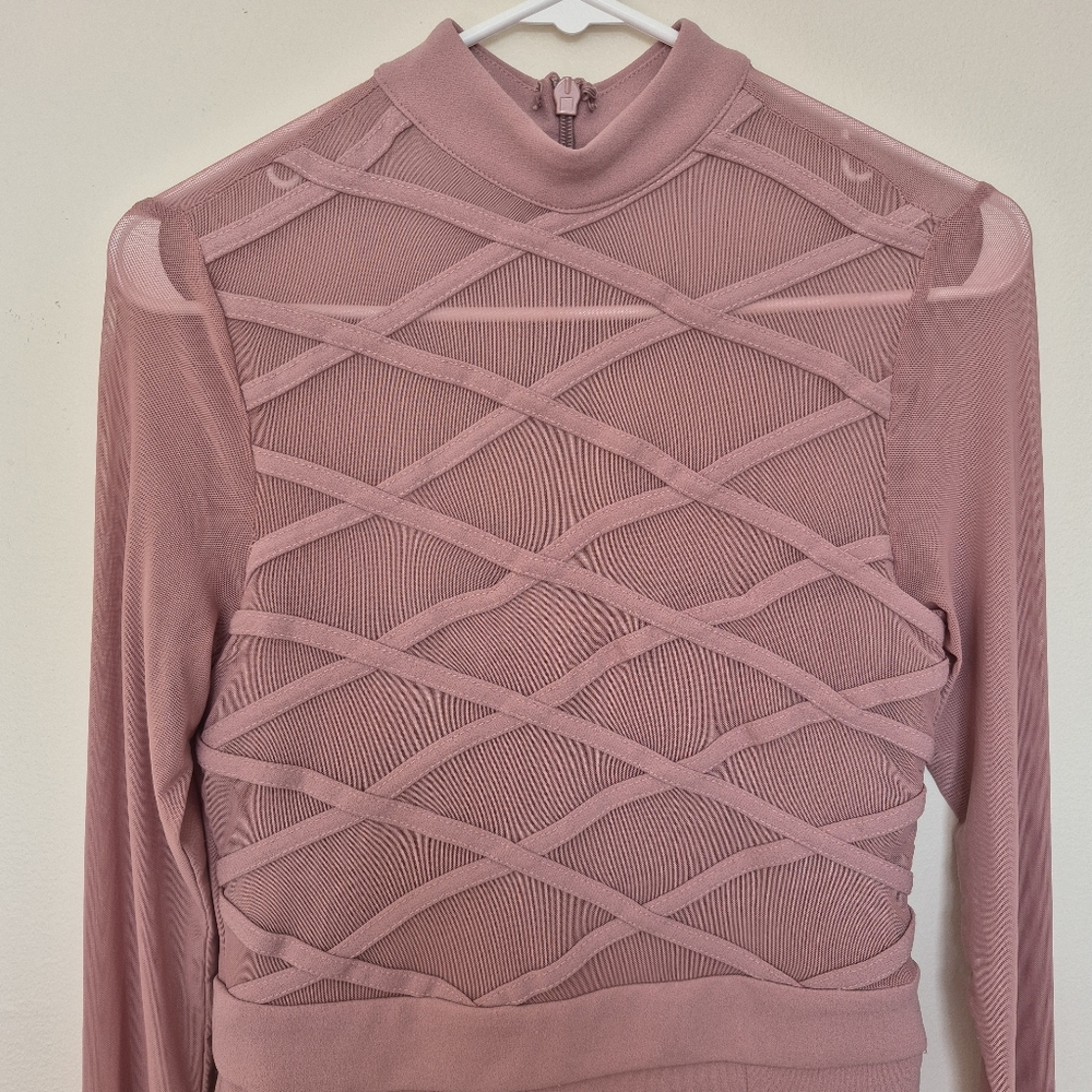 Guess Women's Feminine Pink Mesh Lattice Bodycon Cocktail Mini Dress Size Small - Picture 3 of 7